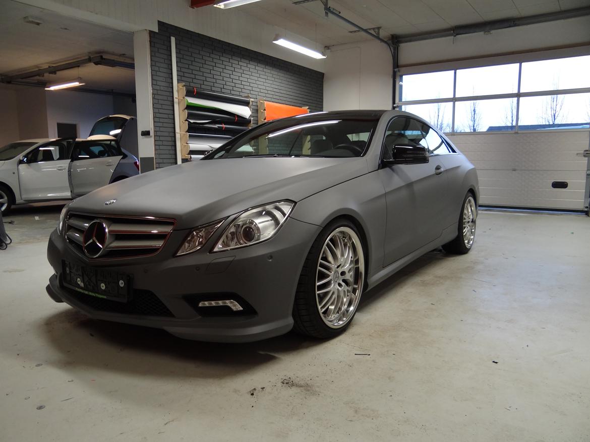 Mercedes Benz E klasse coupe folie billede 65