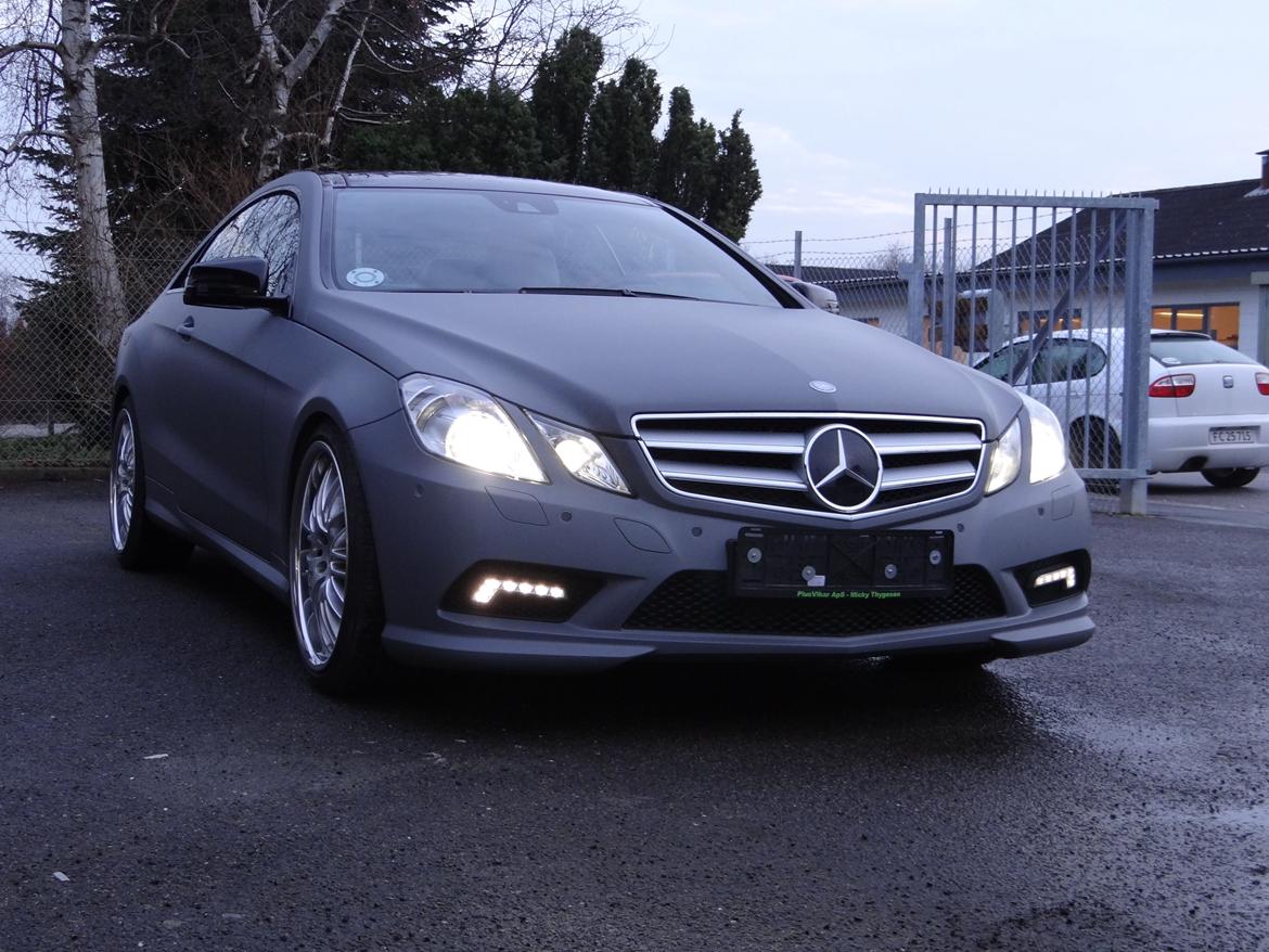 Mercedes Benz E klasse coupe folie billede 90