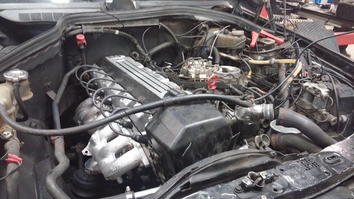 M103 motor renovering (Mercedes 190E) billede 5