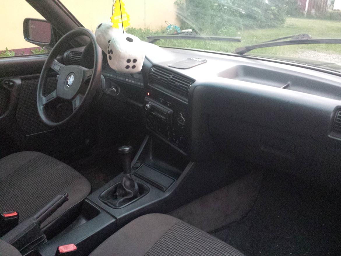 hvem ejer denne her bmw e30  billede 9