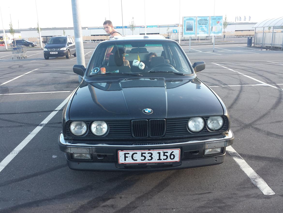hvem ejer denne her bmw e30  billede 6