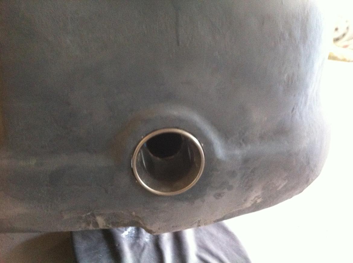 Carina E-xtreme - Halerne fra GTI-udstødningen er forlænget helt ud gennem kofangeren. Det er nok bedst billede 6