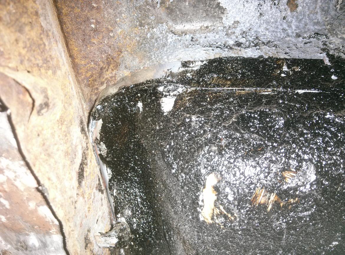 Dodge charger SE 1973 - Før Rep, dem der har haft den før har lappet huller med fuge og lidt plade ovenpå billede 5