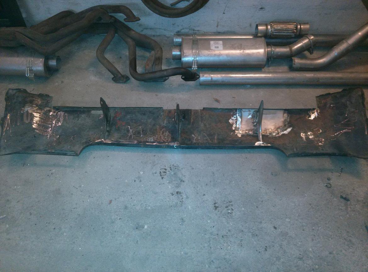 Dodge charger SE 1973 - rettet op og ny afstivning lavet billede 16