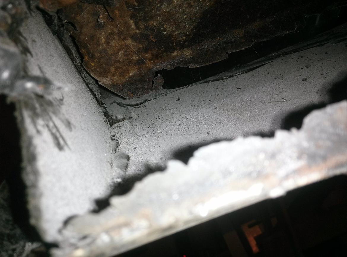 Dodge charger SE 1973 - Panel venstre side, da popnittet plade kom af billede 65