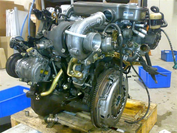 Celica ST165 under genopbygning billede 19