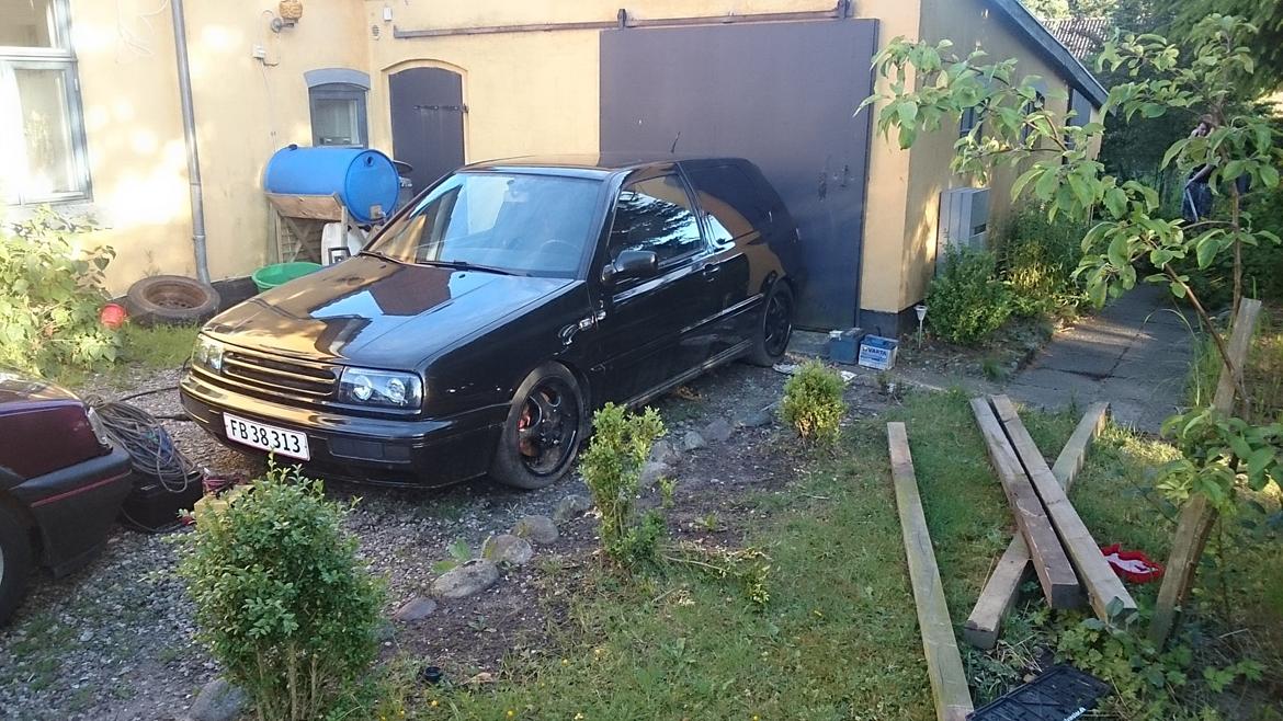 lidt af de biler jeg har ståne lige nu  billede 6