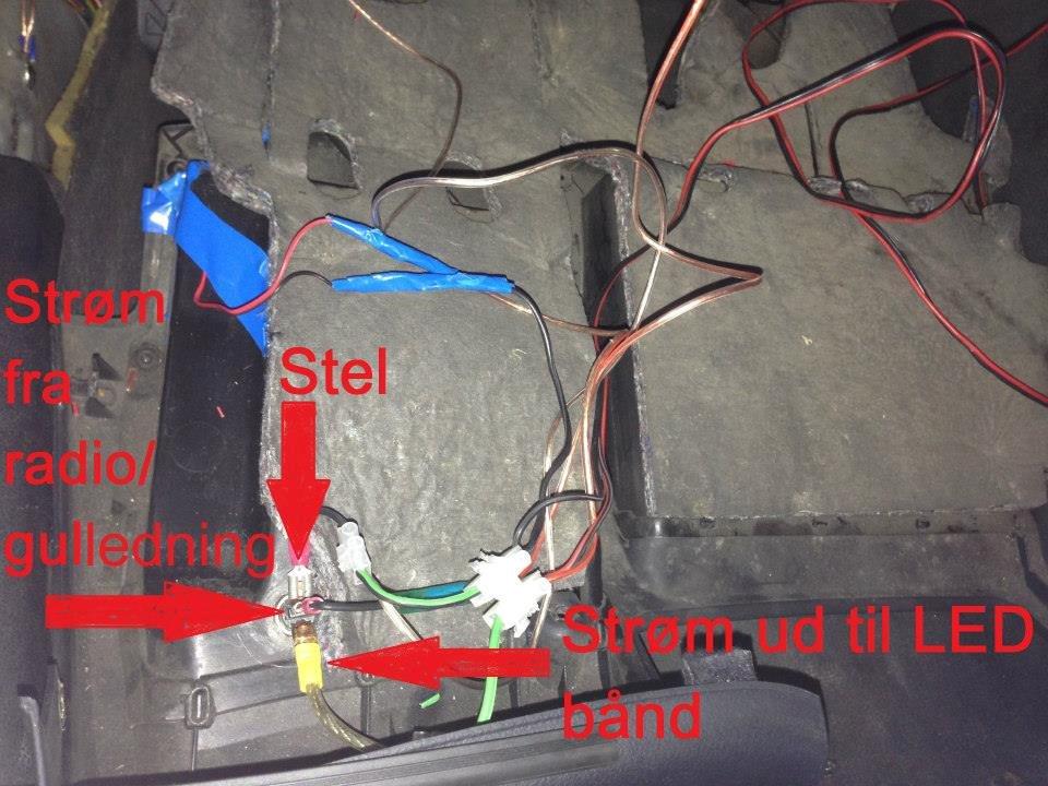 LED bånd (Monterings vejledning) - Dette er on/off knappens bagside for knappens tænd og sluk effekt monteres ledningerne som skrevet. Led båndenes stel monters på samme ledning som knappens stel andven samle muffer til dette

 billede 9