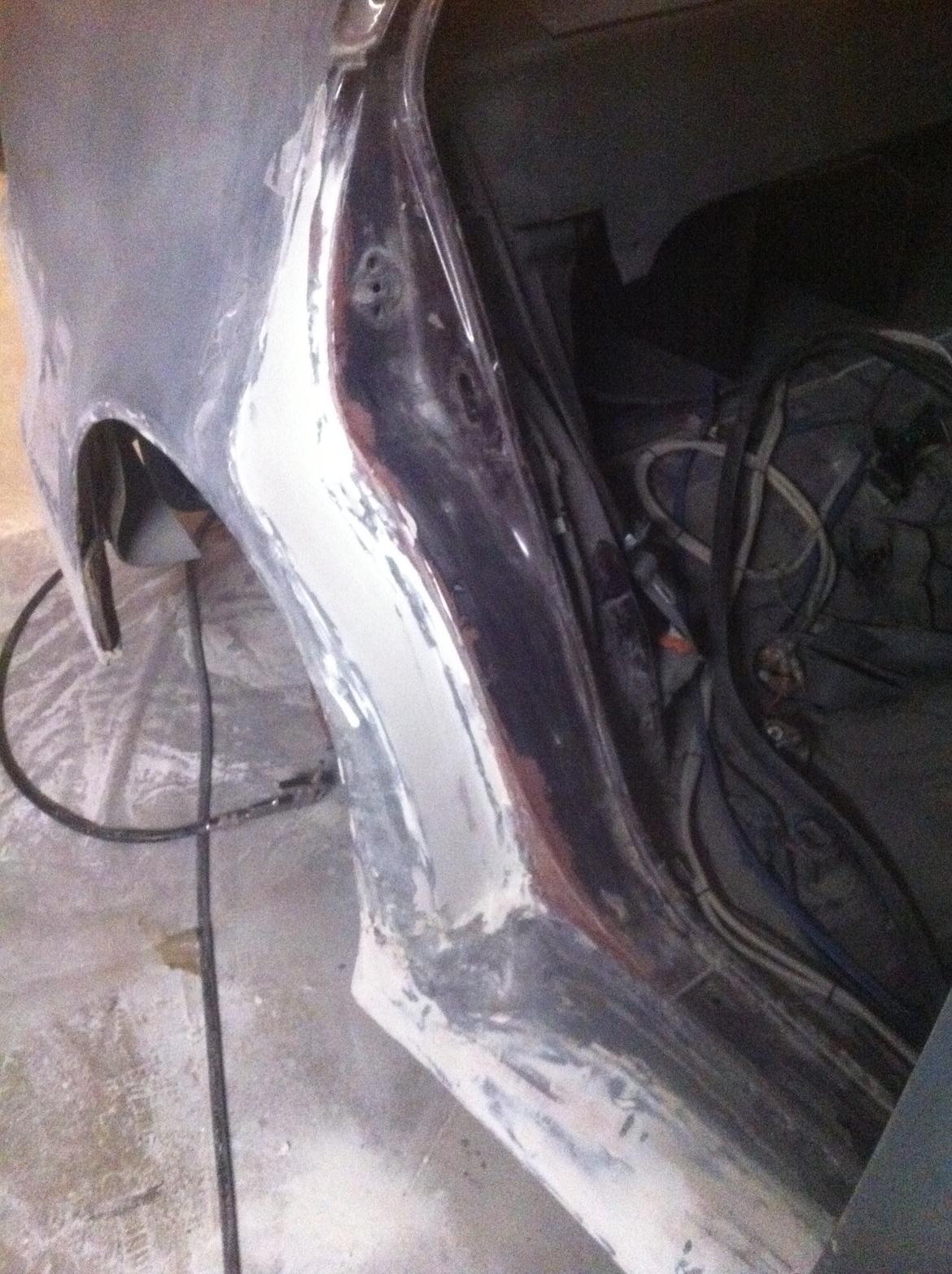 Carina E-xtreme - Dørfalsen i bag snart klar til grunder sammen med alle døråbninger billede 192