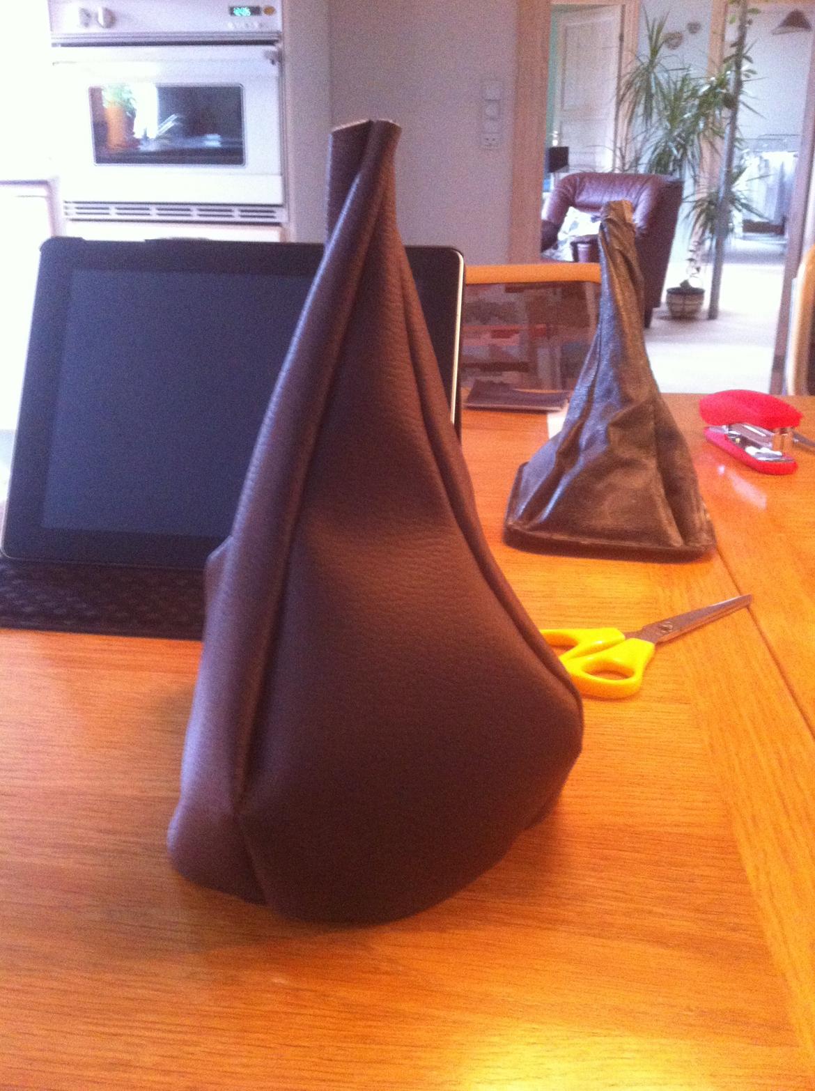 Carina E-xtreme - arbejder på en pænere gearmanchet. Matcher oveni købet billede 197