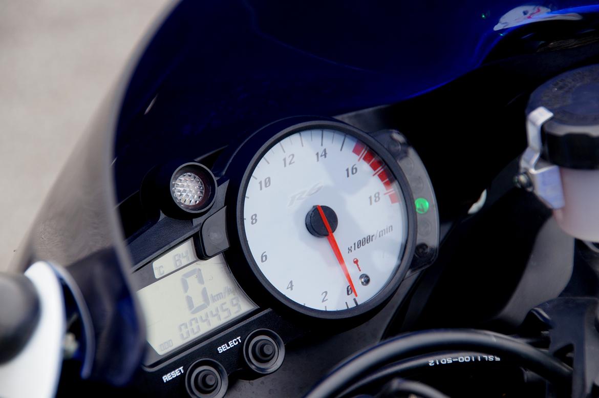 Mit legetøj - YAMAHA R6 ROSSI billede 16