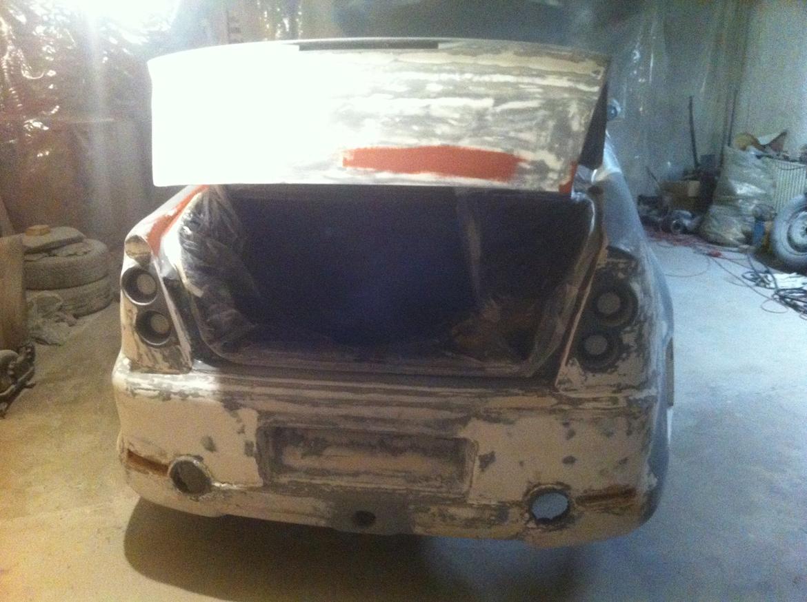 Carina E-xtreme - -kom lidt for langt ned til rå metal, så det fik lidt metalgrunder inden det bliver malet billede 201