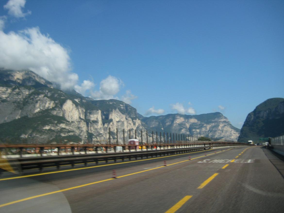 Random Audi Museum Tyskland.. - Skønne veje at køre på ned igennem Europa billede 5
