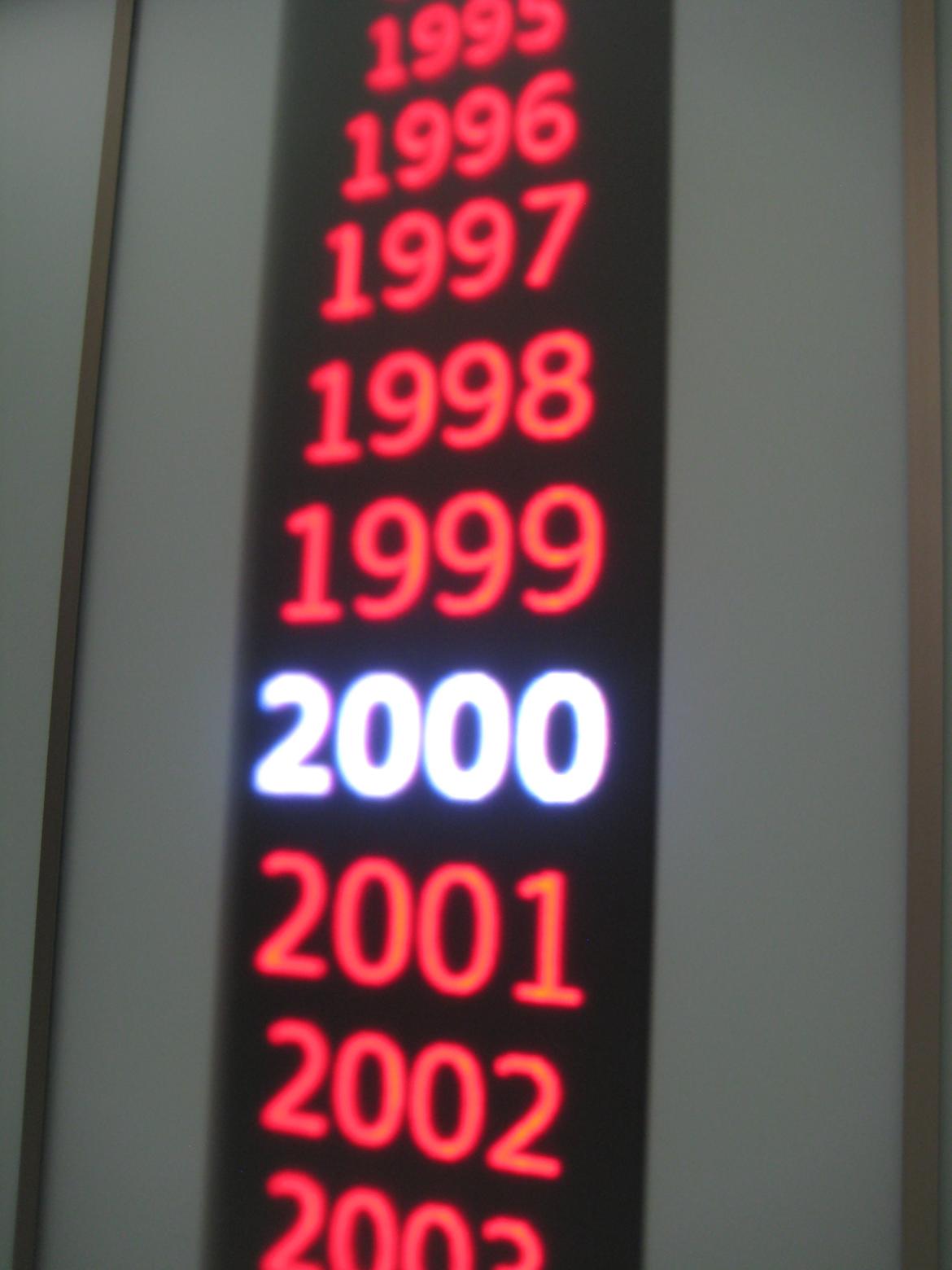 Random Audi Museum Tyskland.. - Fede elevatore i Audi Museum - alt afhængig af etage, så skiftede årtallene så det passede med årgangene på biler på den etage man nu valgte :) billede 11