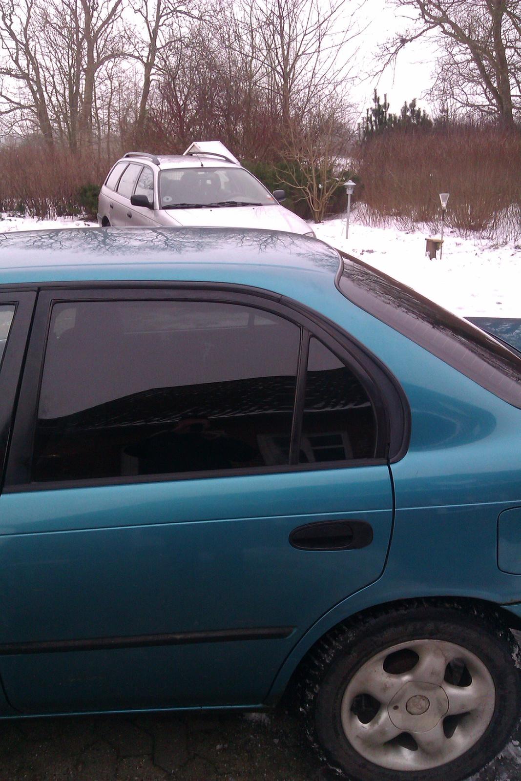   projekt  styling Corolla E10 sedan  - toned ruder i sidenruden og bagruden billede 8