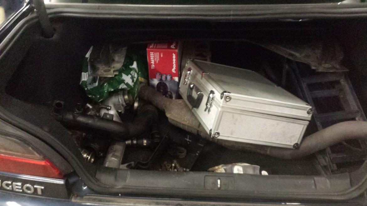 Renovering/Styling/tuning af Peugeot 406 Turbo billede 5