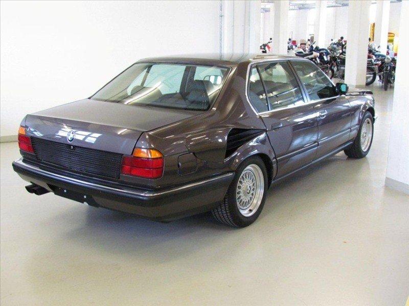 BMW Prototype: E32 767iL V16 "Goldfish" billede 13