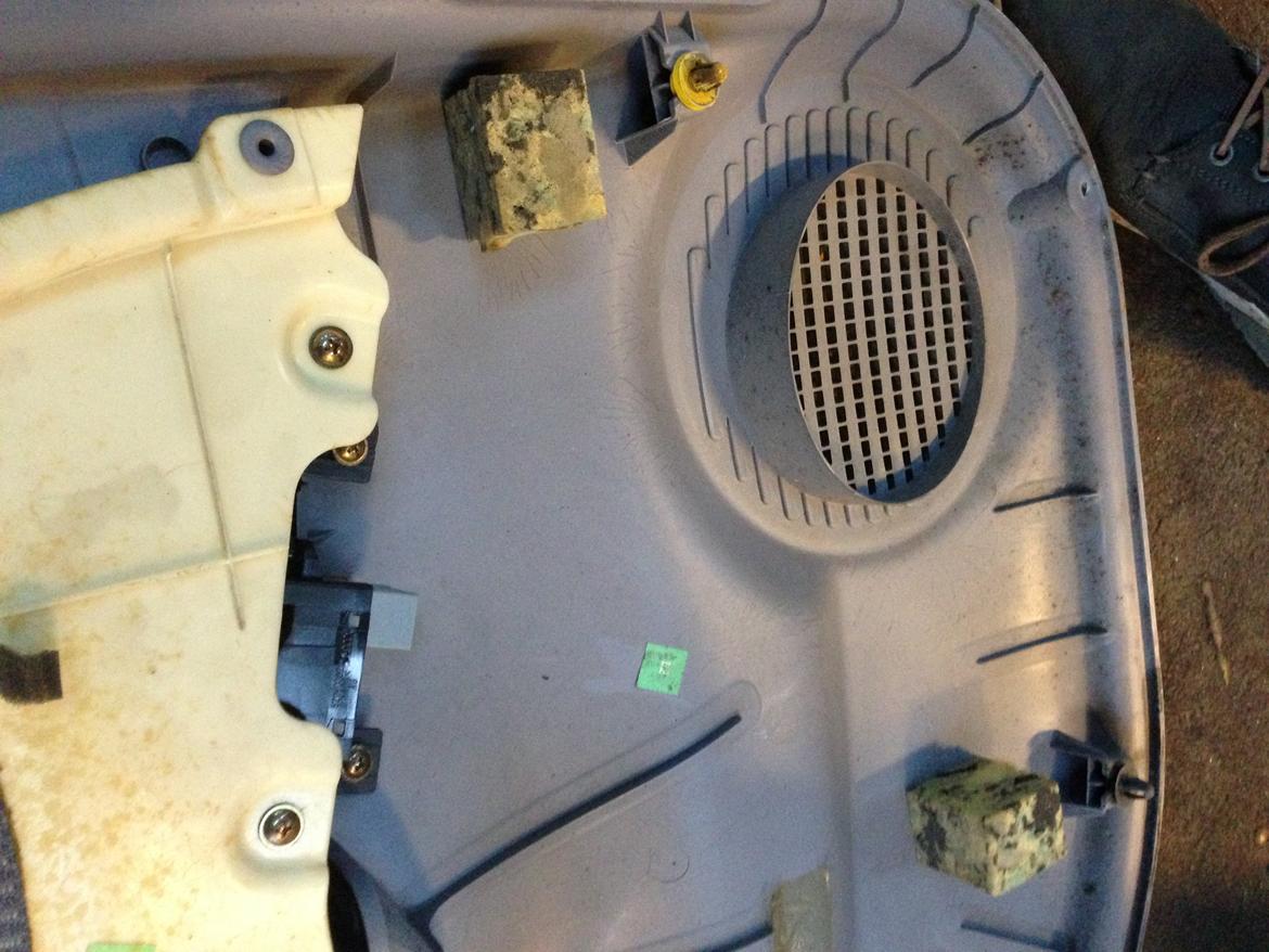 Kia Picanto BA dør højtalere 6,5" - den ring skal væk billede 10