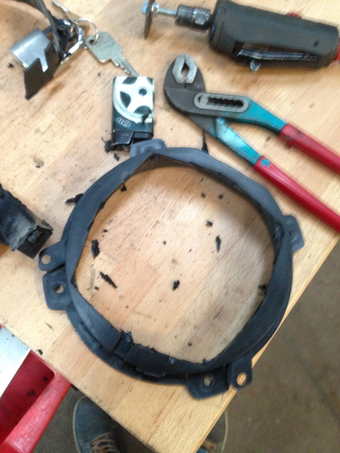 Kia Picanto BA dør højtalere 6,5" - støberiet fra 4"  skæres ud også er der plads til 6,5" billede 7