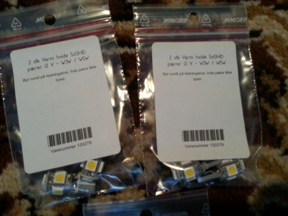 Alfa Romeo 159 Sportwagon - Én til Handskerummet - To til føresæderne - To til bagsæderne - Og én i reserve ^^ billede 79