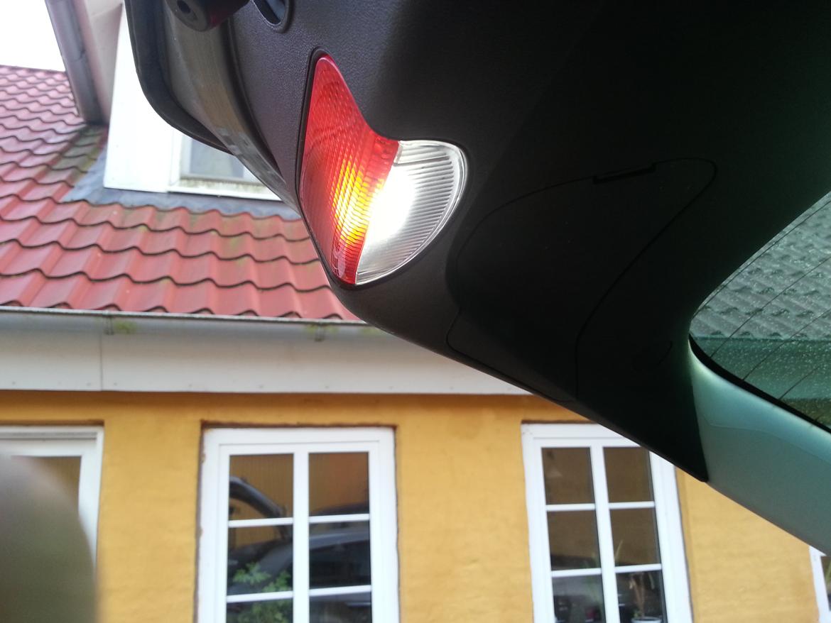 Alfa Romeo 159 Sportwagon - Også den i bagklappen ^^ Den giver et mega godt lys når det er mørkt :O  billede 90