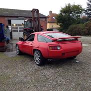 Porsche 928S 1983 