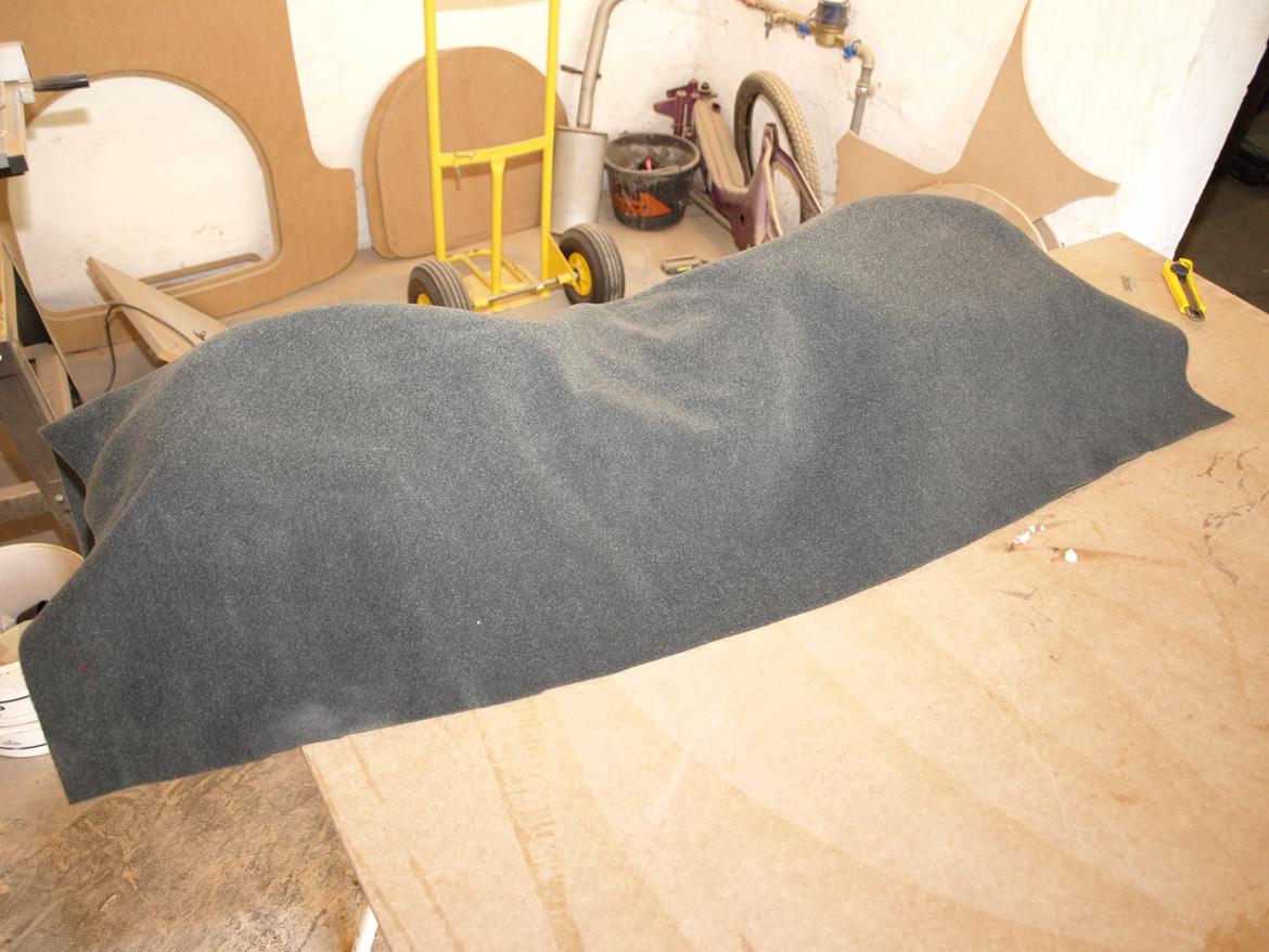 VW UP Glasfiber hattehylde billede 13