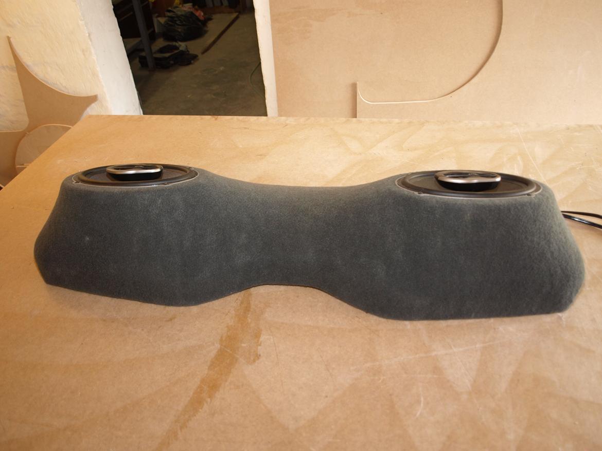 VW UP Glasfiber hattehylde billede 21