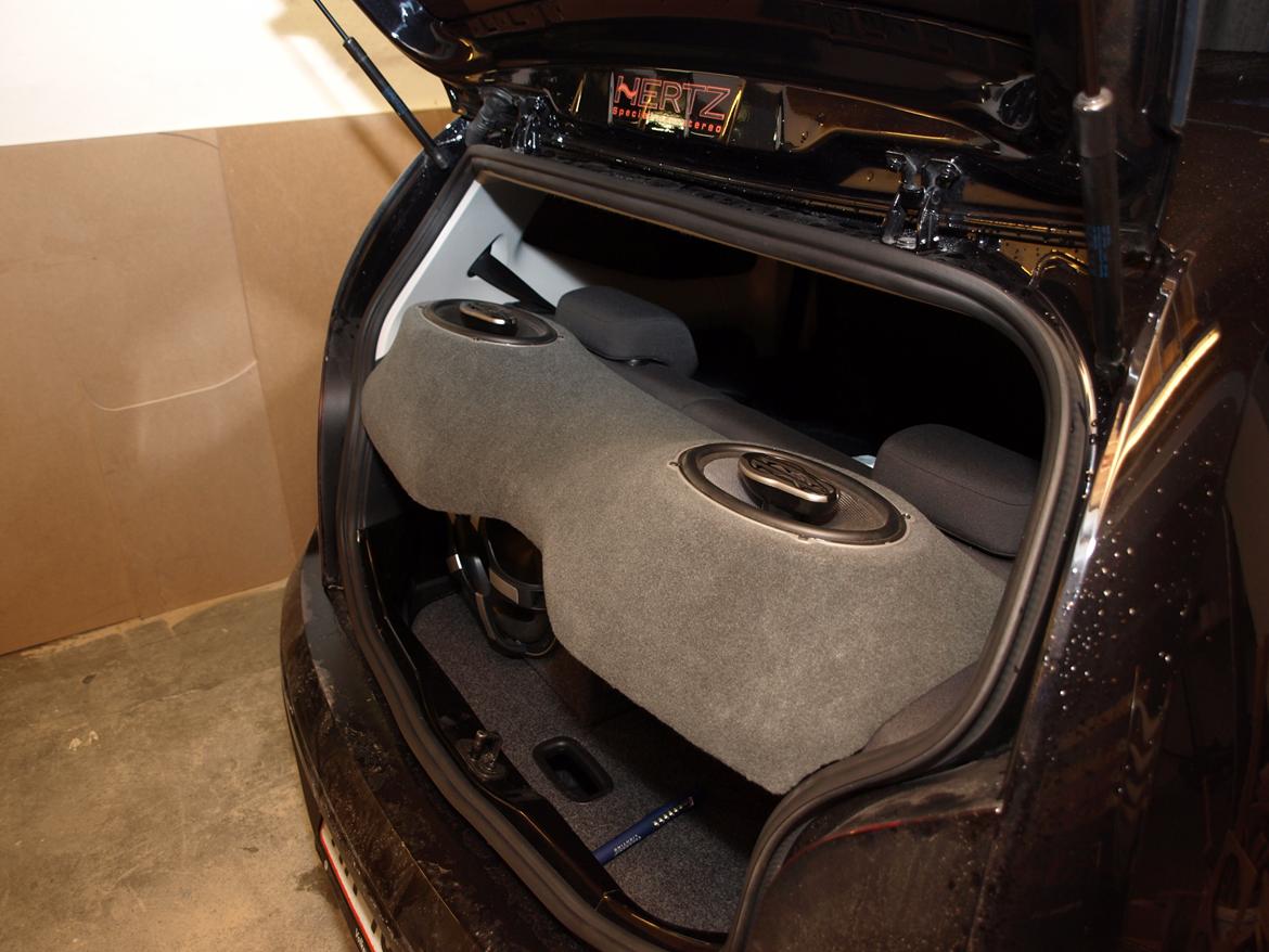 VW UP Glasfiber hattehylde billede 26