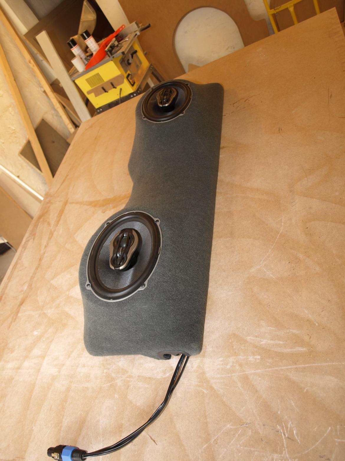 VW UP Glasfiber hattehylde billede 23