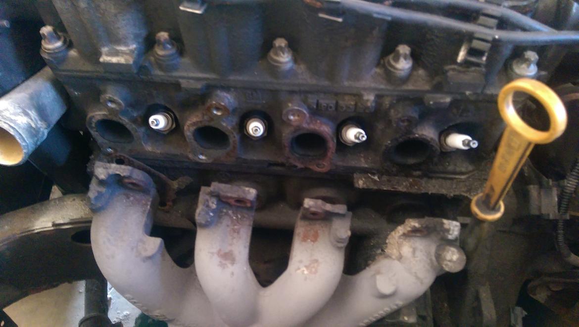 Utæt Udst. Manifold ordnet billede 3