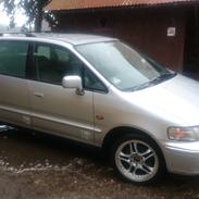 honda shuttle 2,3 esi