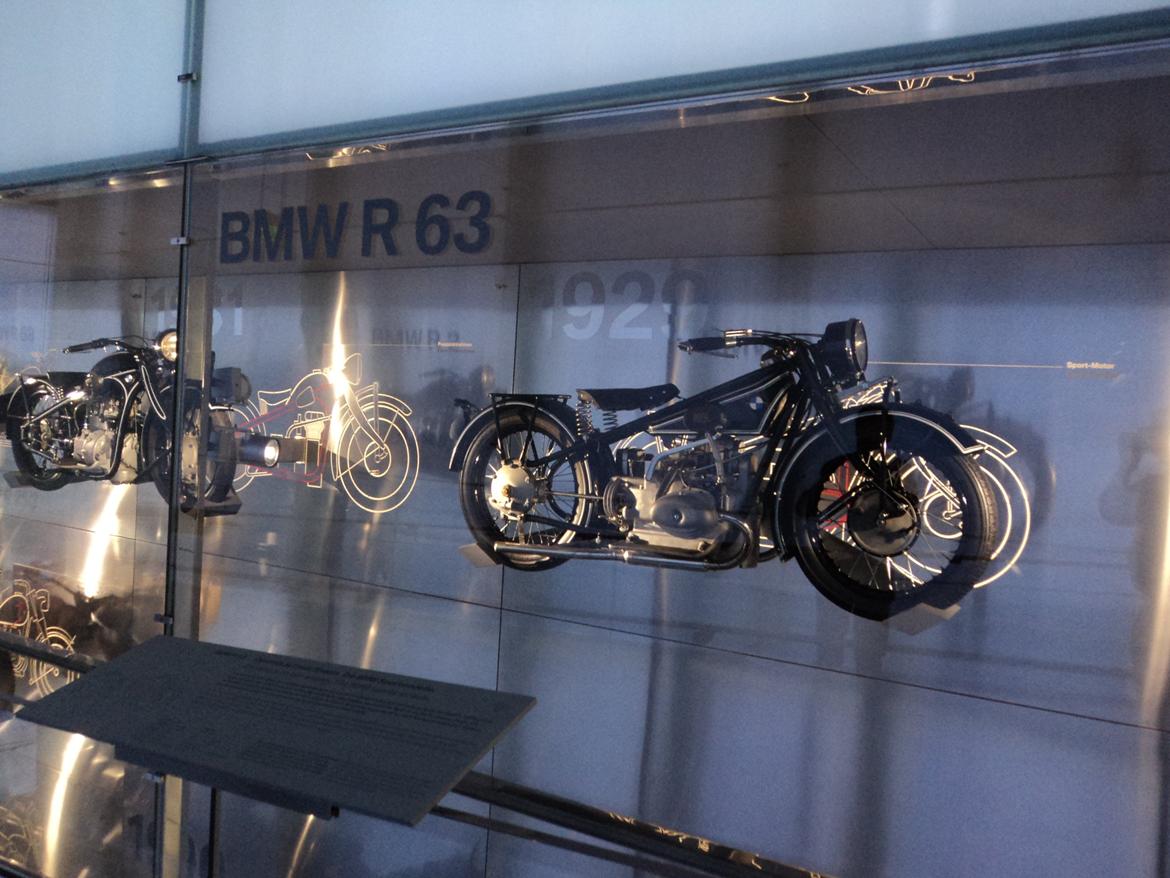 BMW Welt museum i München 2015 billede 73