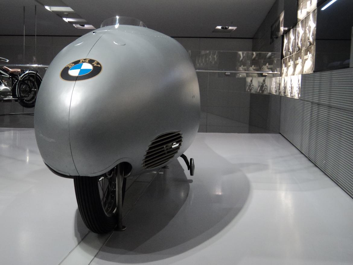 BMW Welt museum i München 2015 billede 155