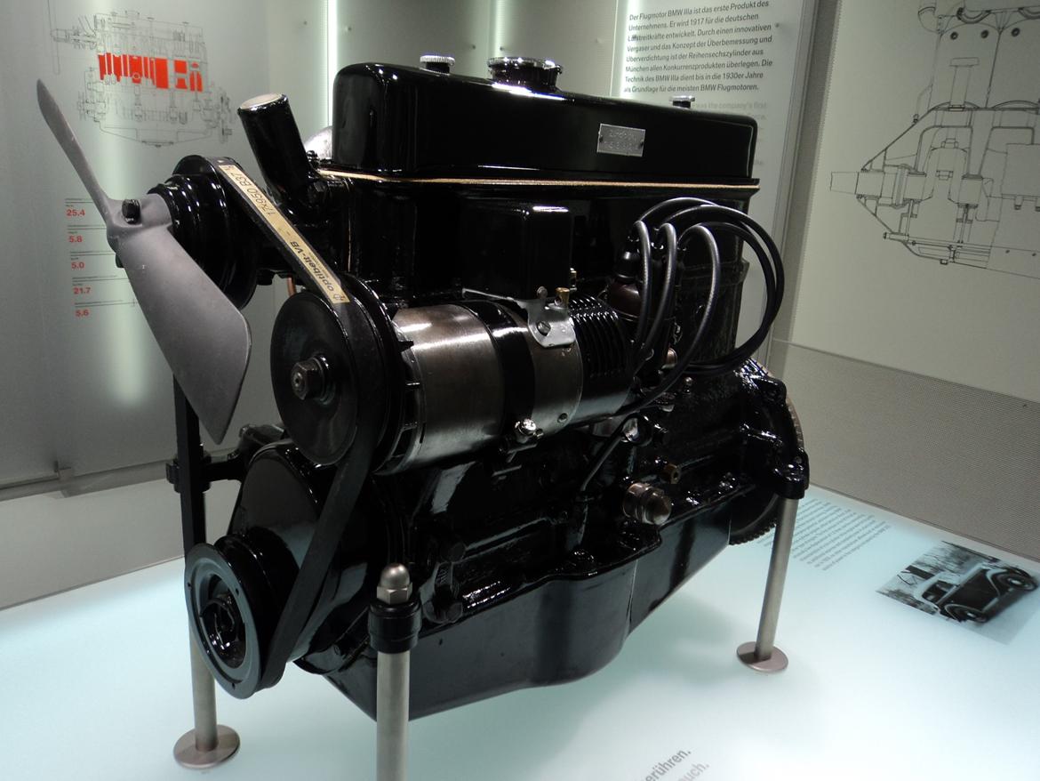 BMW Welt museum i München 2015 billede 227