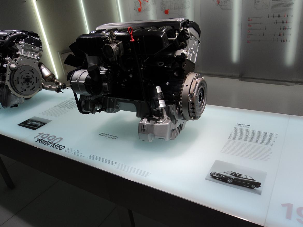 BMW Welt museum i München 2015 billede 236