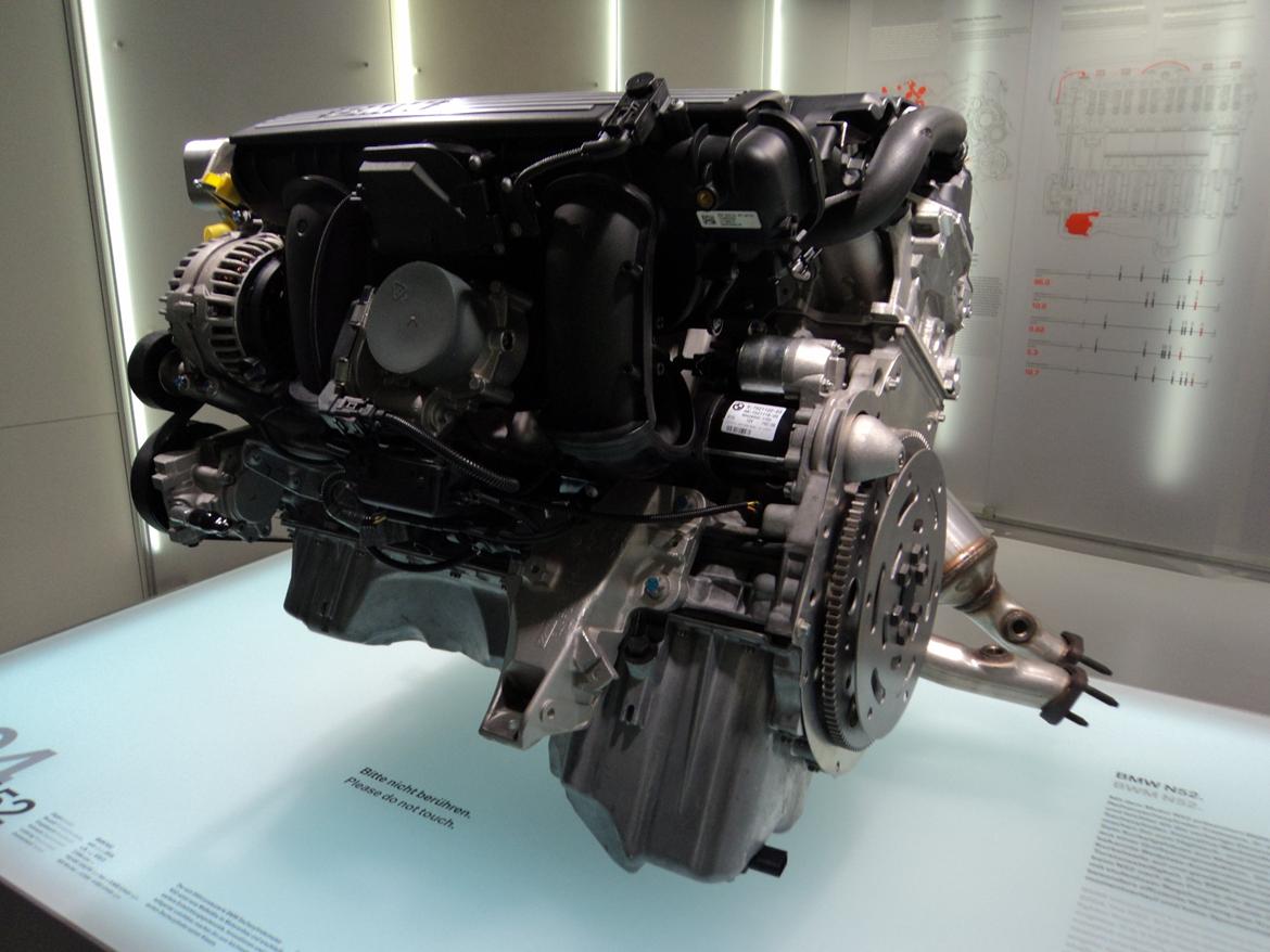 BMW Welt museum i München 2015 billede 239