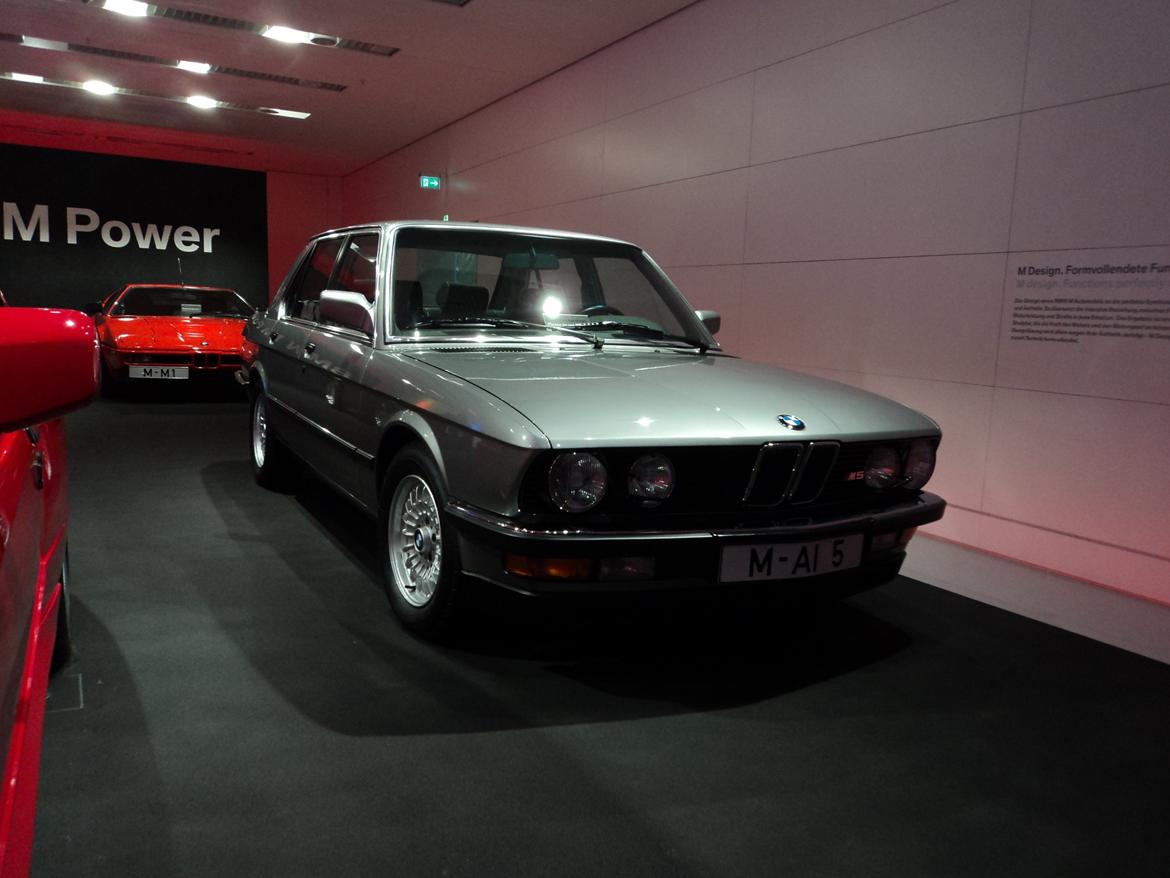 BMW Welt museum i München 2015 billede 307