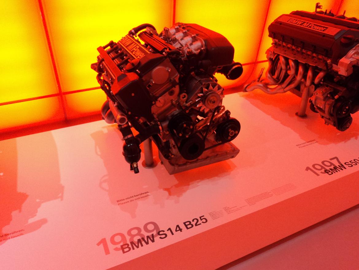 BMW Welt museum i München 2015 billede 341