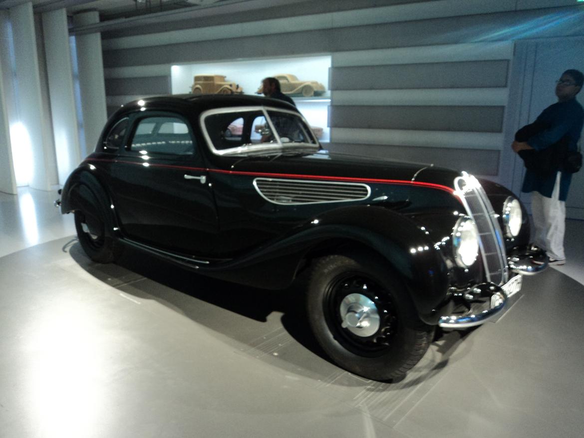 BMW Welt museum i München 2015 billede 375