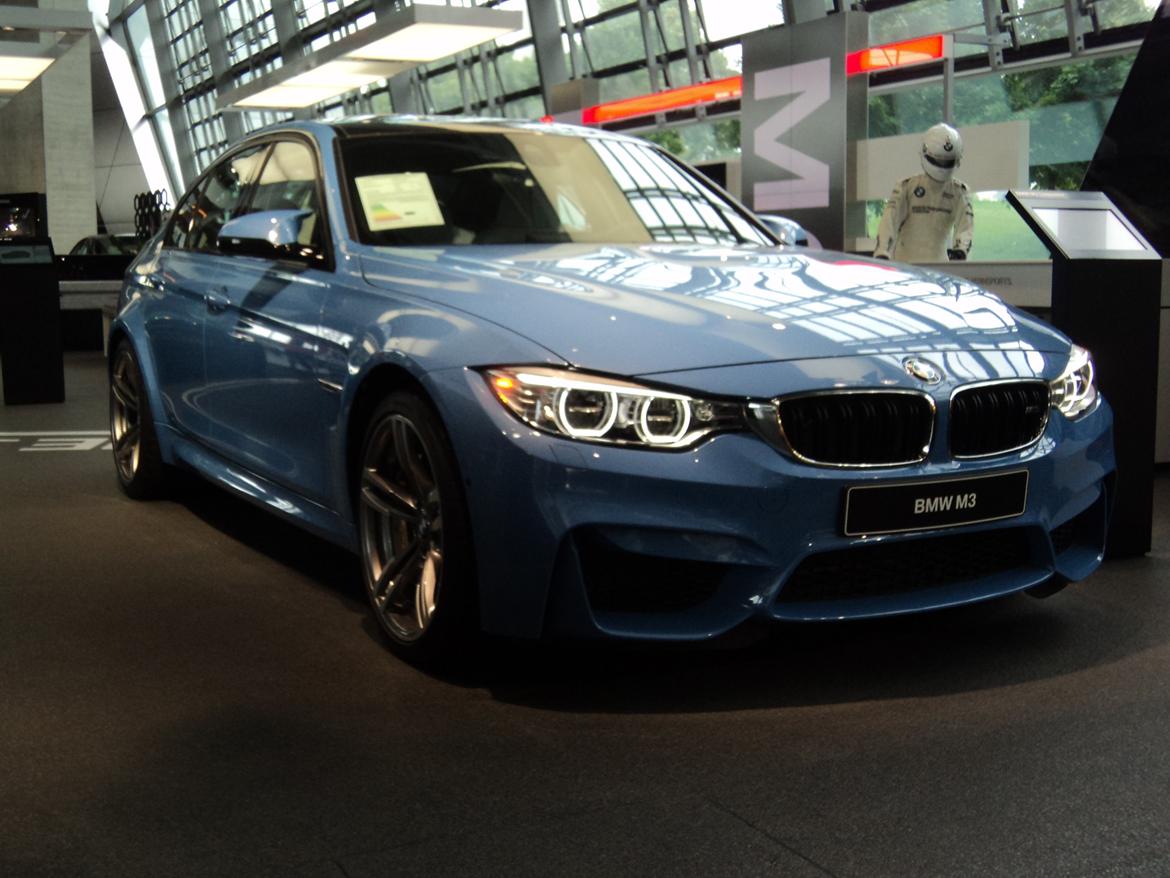 BMW Welt museum i München 2015 billede 446