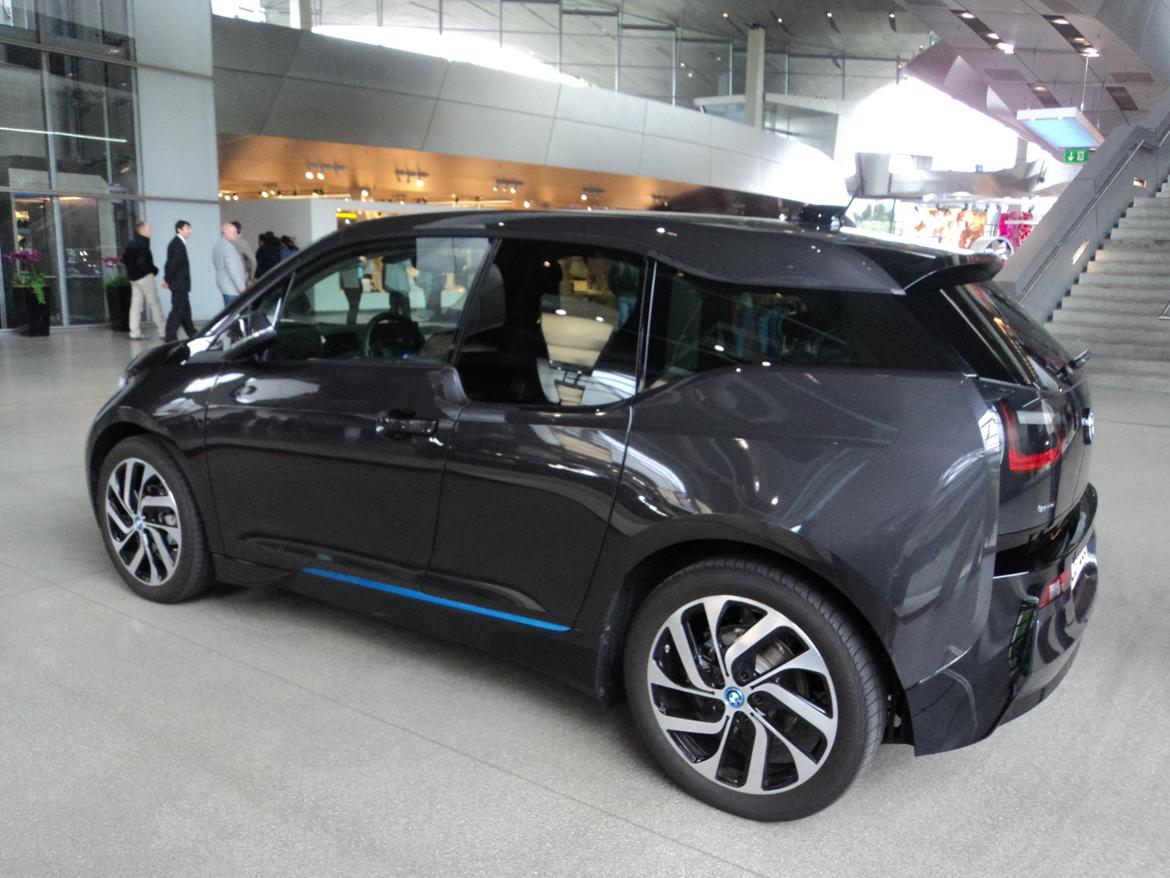 BMW Welt museum i München 2015 billede 456