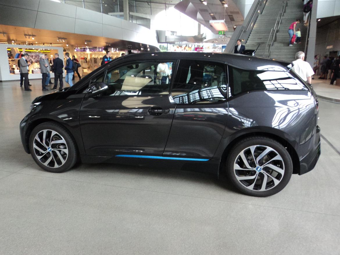 BMW Welt museum i München 2015 billede 457