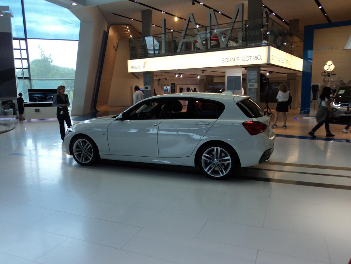 BMW Welt museum i München 2015 billede 467