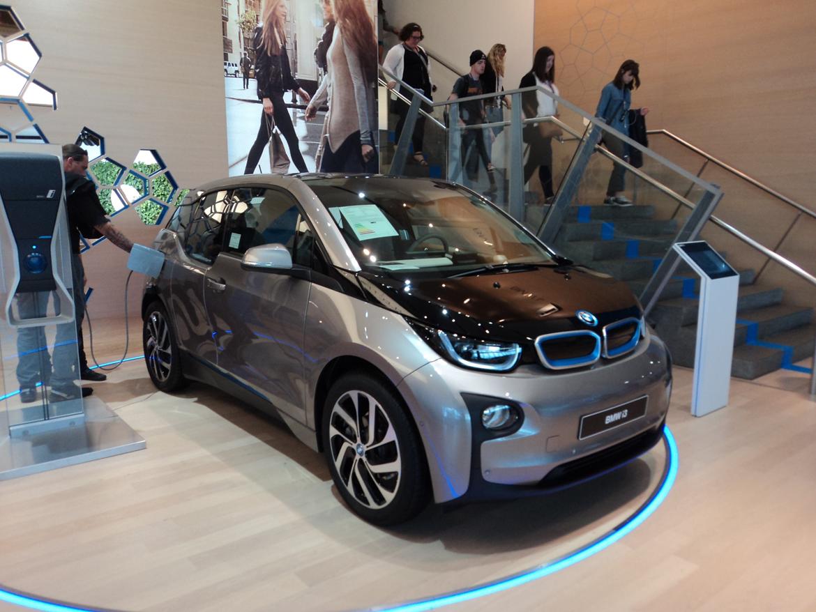 BMW Welt museum i München 2015 billede 469