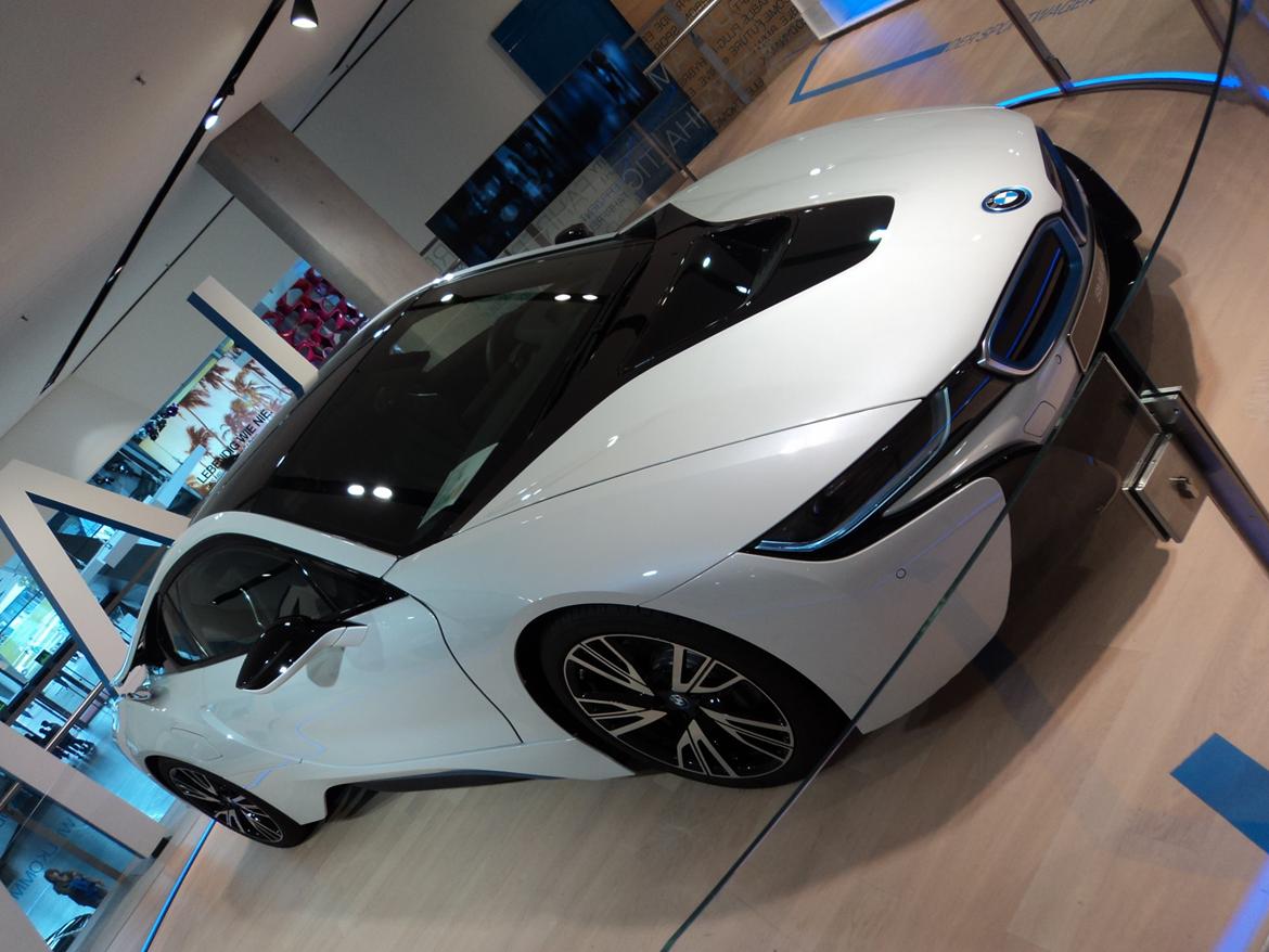 BMW Welt museum i München 2015 billede 486