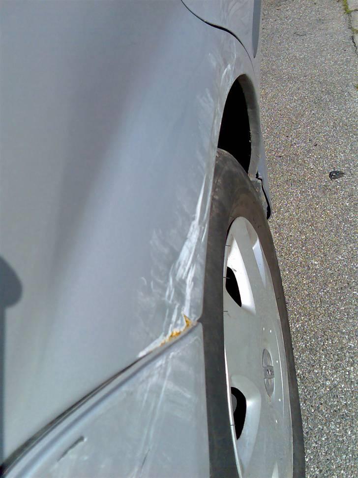 Nissan Almera Tino 2,2 Dci Visia - Måske man skulle lære at bruge sidespejlene til noget? billede 20