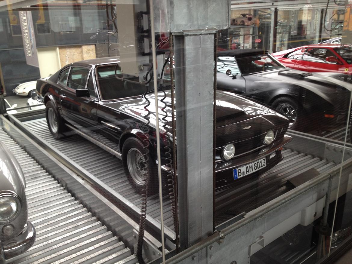 Meilenwerk + Berlin - Aston Martin V8 vantage billede 7