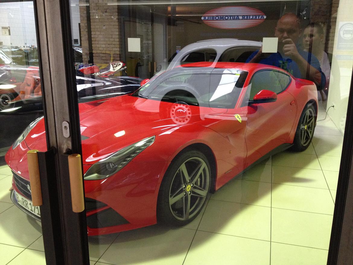 Meilenwerk + Berlin - Ferrari california billede 54