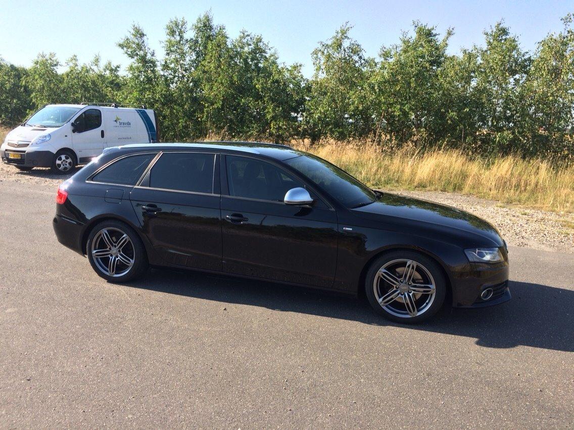Audi A4 B8 Avantgarde S-Line. NY VOGN billede 3
